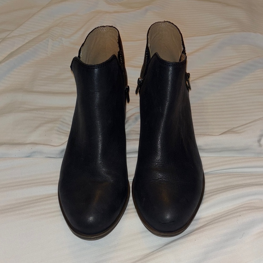 Lucky Brand Black Leather Ankle Booties